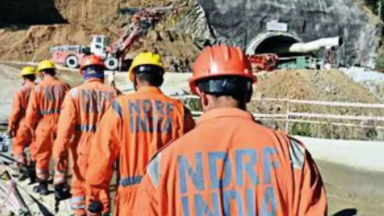 Uttarakhand Tunnel Tragedy: Those who work in rescue operations will get a reward of 50 thousand rupees, Dhami government announced