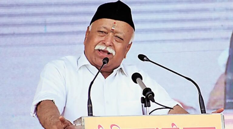 'The country is moving in the right direction, everything will be fine soon', Mohan Bhagwat said while addressing the people