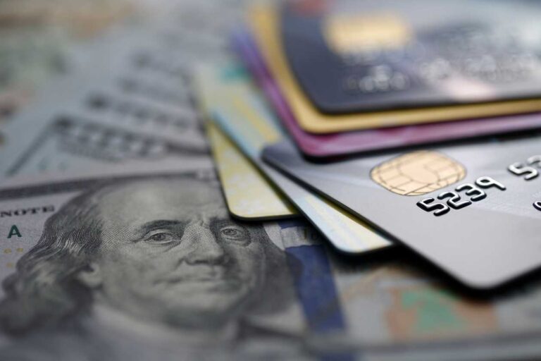 Banks are making money from credit cards, this is how they make big money