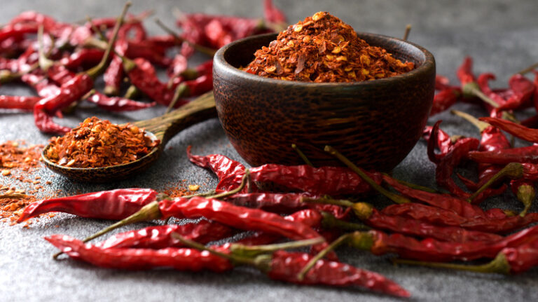 If you are using dry chilies in cooking your health will be hit these 5 harms should be avoided knowingly 1