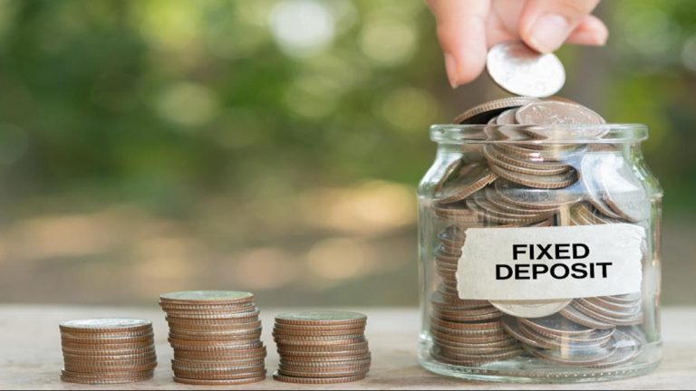 If you want to get bumper returns by investing in FD then these 5 options are best.