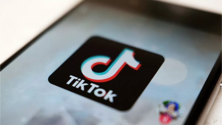 Tech News China taking revenge on TikTok big crackdown on Metas WhatsApp and Threads apps