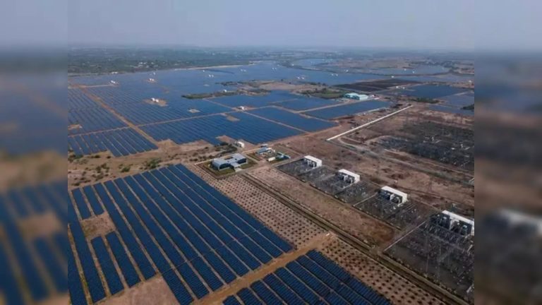 The worlds largest renewable energy park is being built in Gujarat