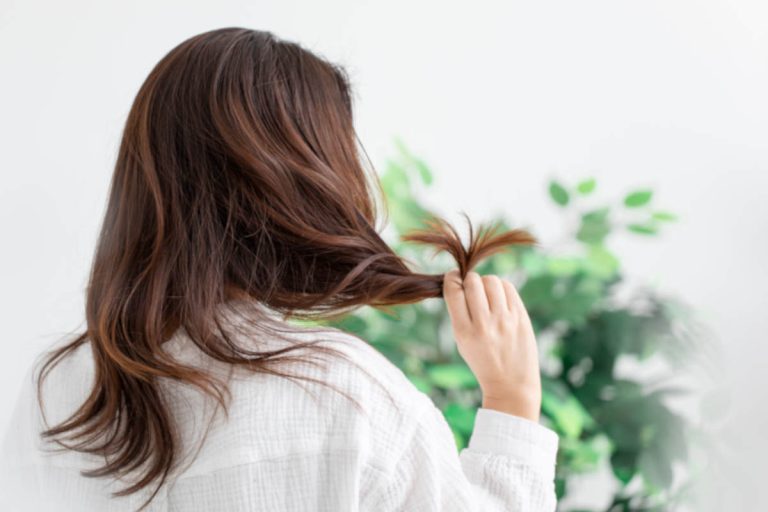 These herbs are a panacea for dry lifeless hair strengthening your hair from within