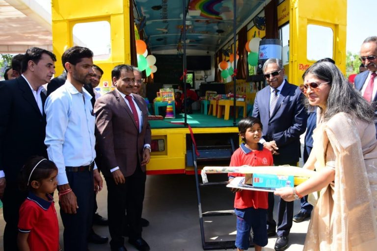 Balvatika School Bus: Country's first unique initiative of Kindergarten School Bus, will provide free education to poor children.