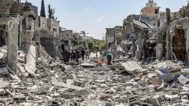 Israels new order sparks uproar millions forced to leave Rafah for fear of attack 01