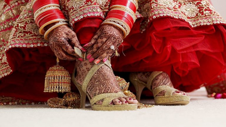 Try this wedding footwear in friends marriage or family marriage