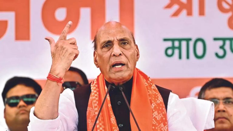 Rajnath Singh met Raja from the hospital know how his health is 1