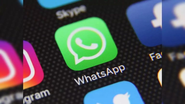 this new feature of whatsapp will not show unnecessary status 1