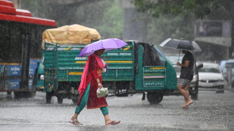 gujarat mausam imd update red alert issued for heavy rain in gujarat weather f